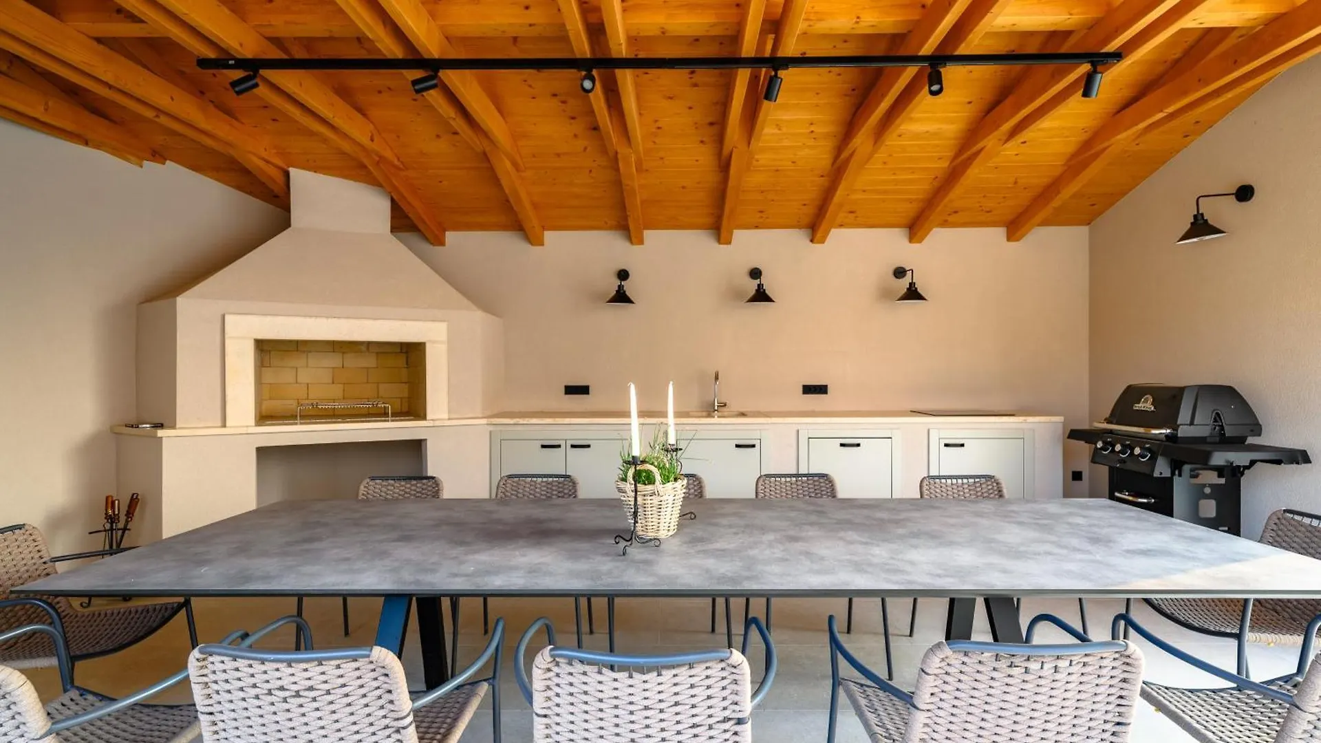 Luxury Villa Madora With Pool In Porec, Istria Kirmenjak