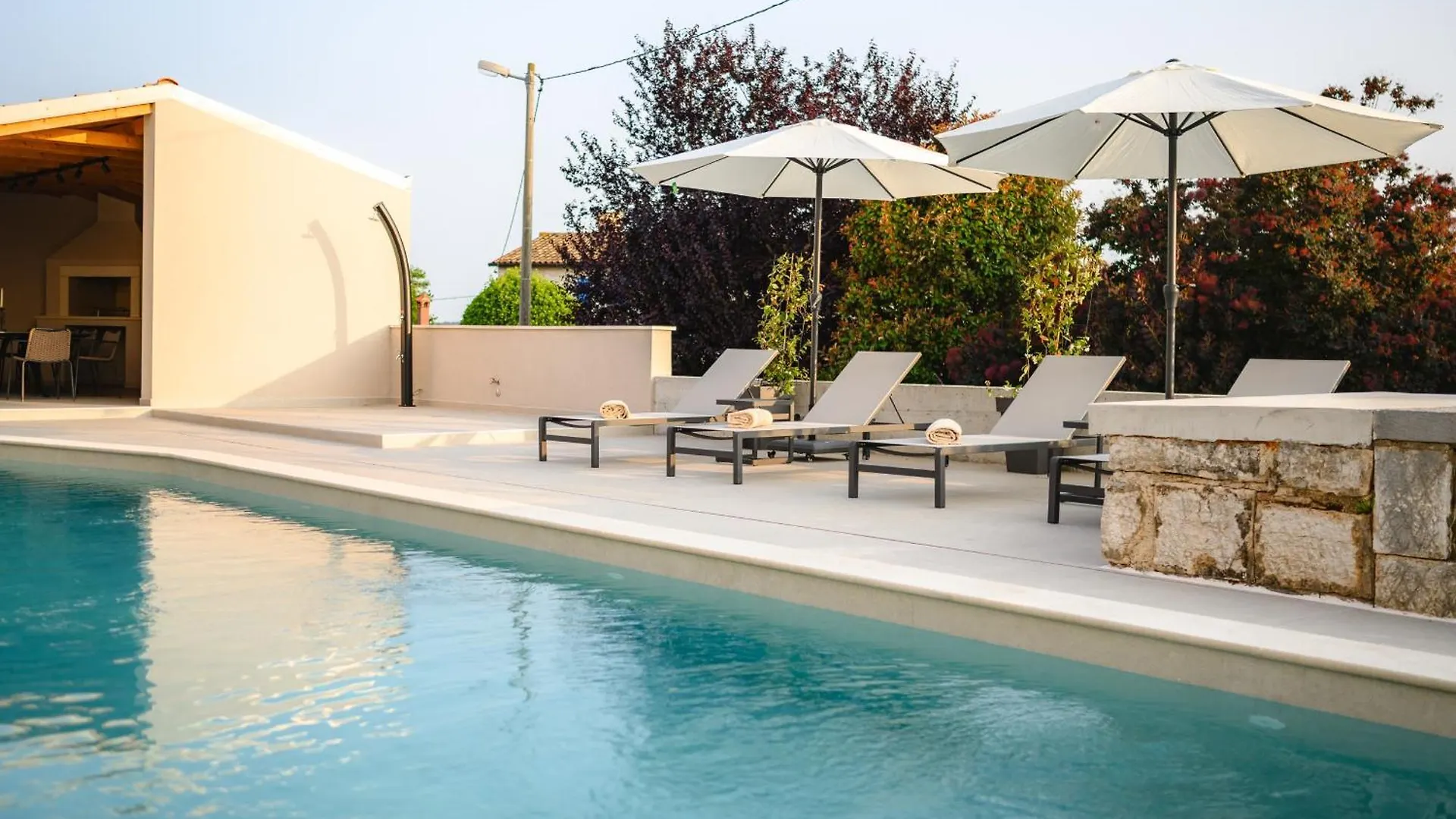Luxury Villa Madora With Pool In Porec, Istria Kirmenjak 0*,